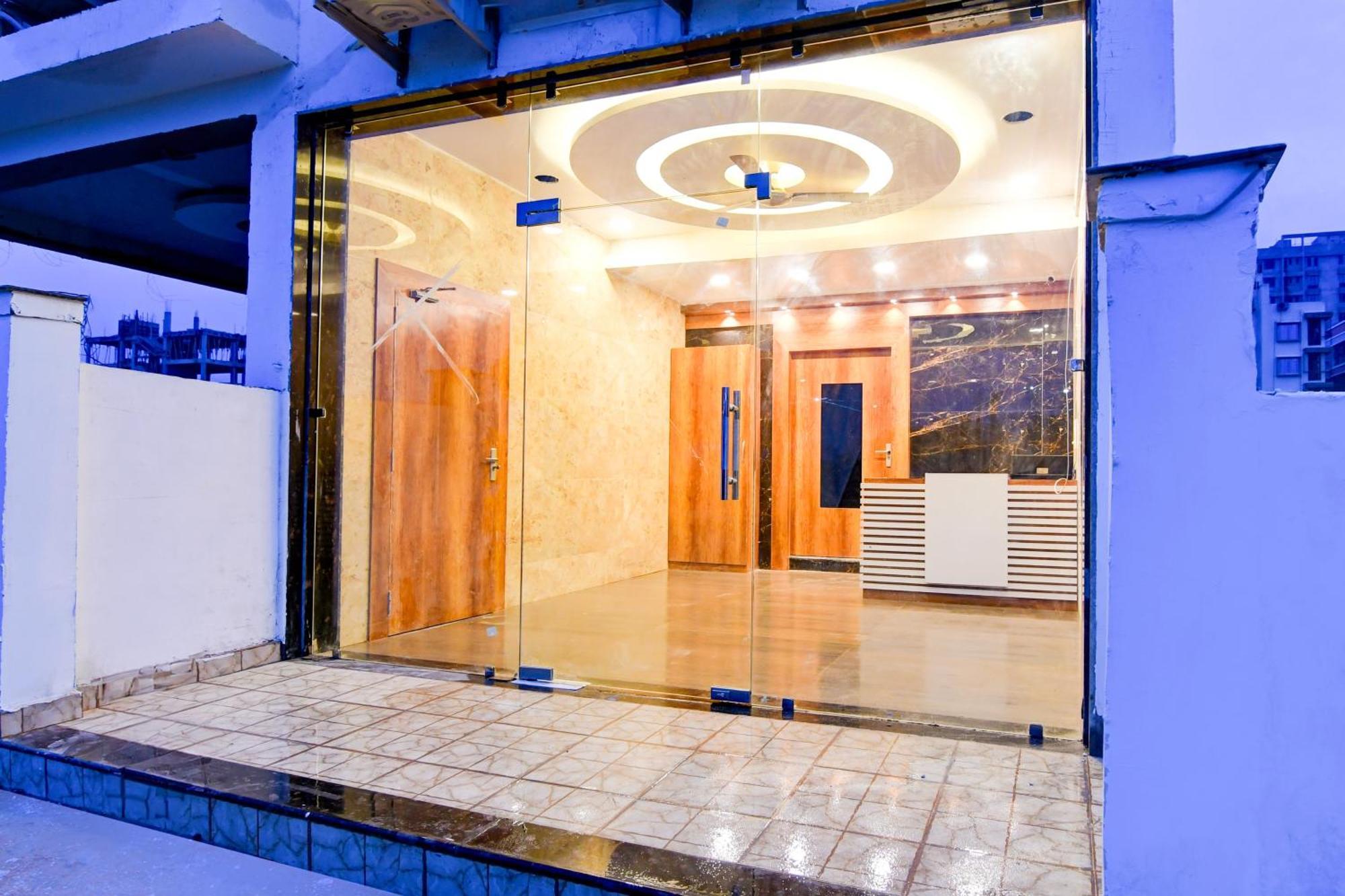 O 82938 Grand Hotel Kolkata