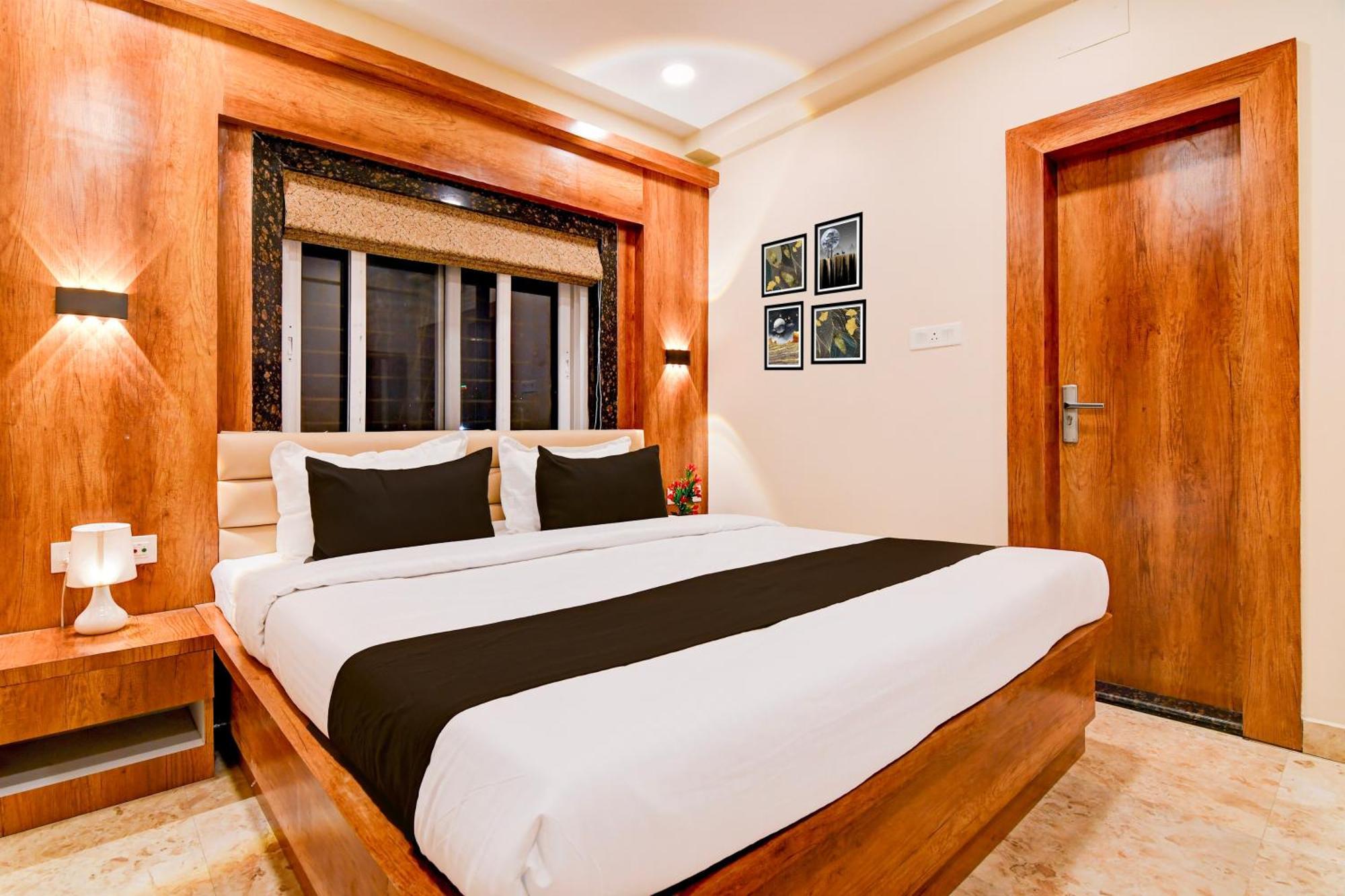 O 82938 Grand 3* Kolkata